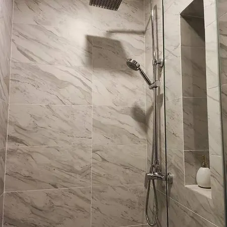 Trevor Bathtub Imperio Residence Seaview Jonker5Min Malacca Exterior photo