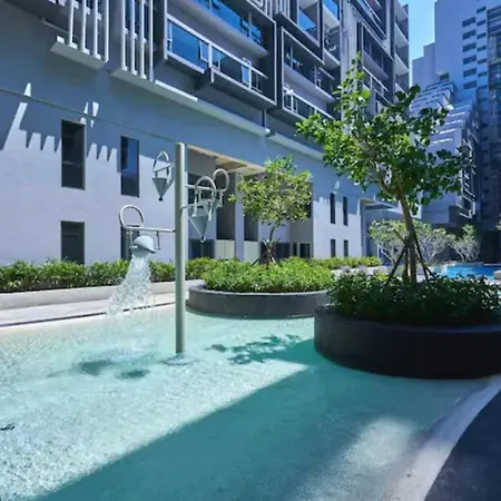 Trevor Bathtub Imperio Residence Seaview Jonker5Min Malacca Exterior photo