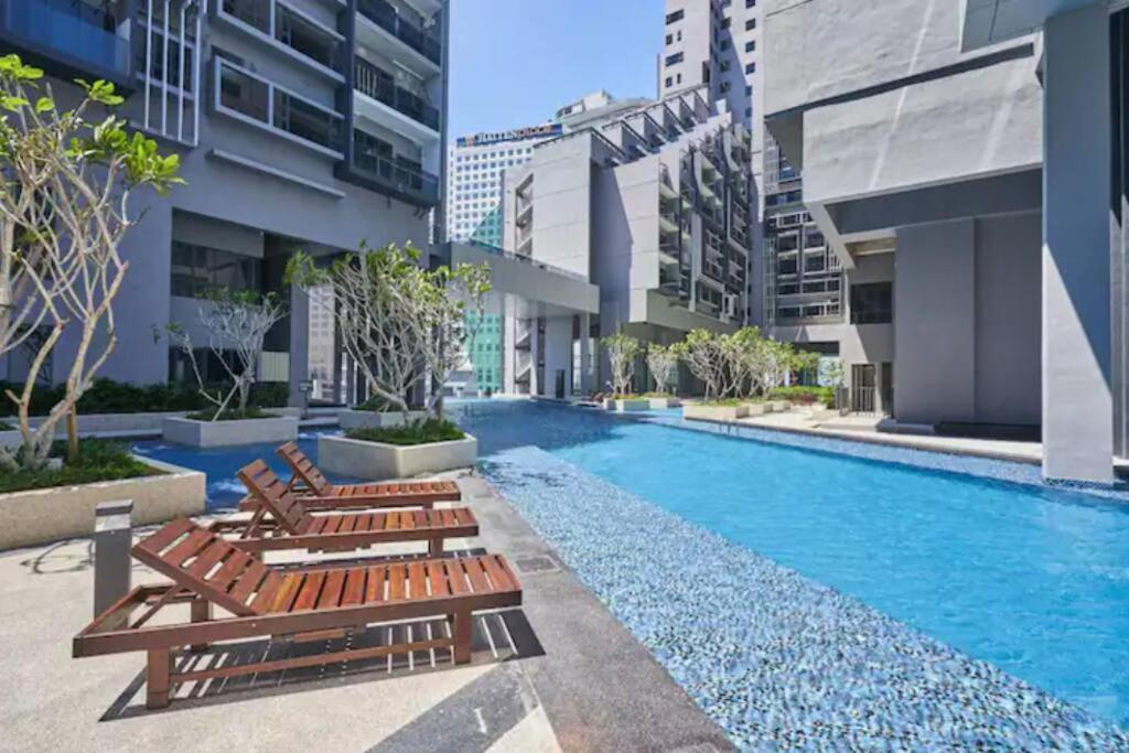 Apartment Trevor Bathtub Imperio Seaview Jonker5min